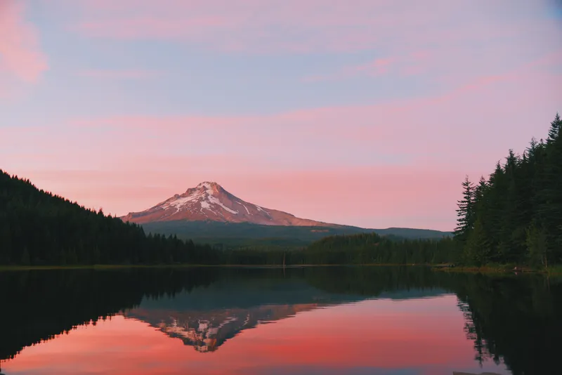 trillium_lake.JPG