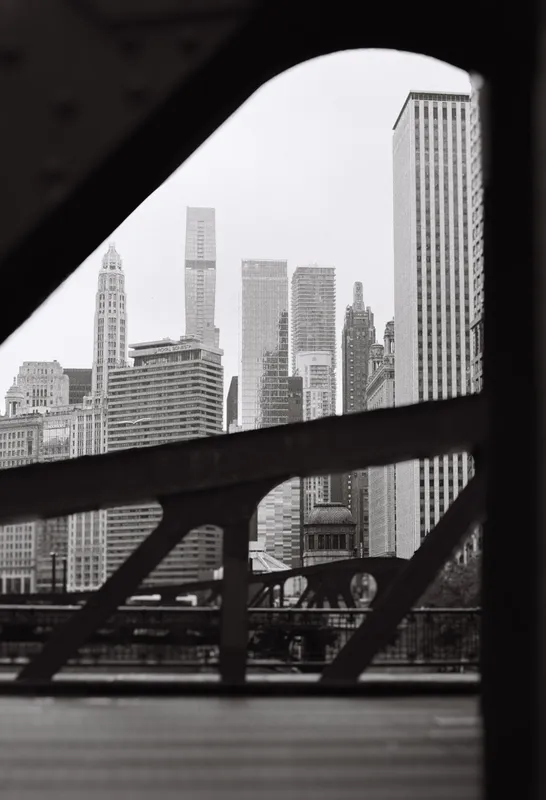 Photograph from the Chicago B&W Film gallery