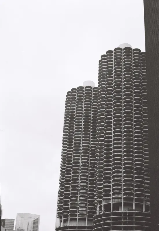 Photograph from the Chicago B&W Film gallery