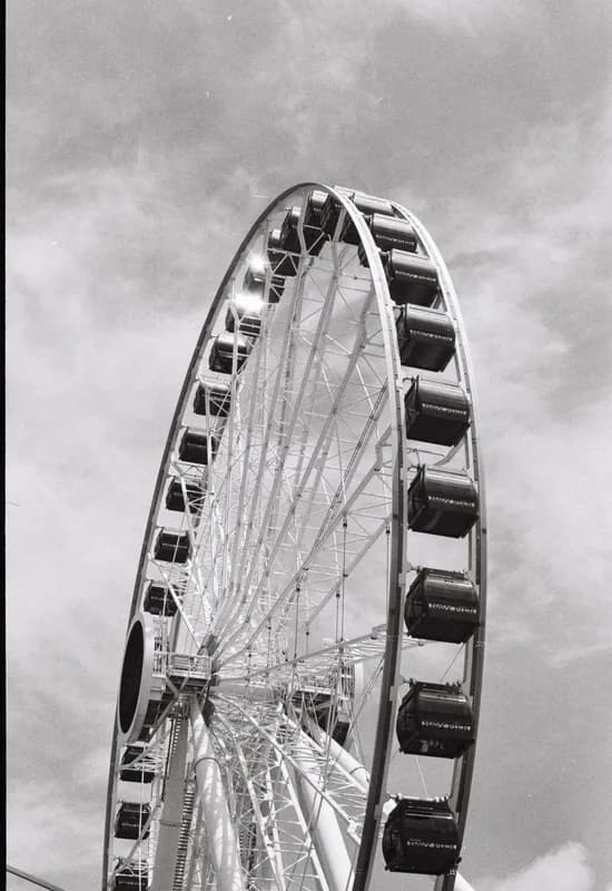 Photograph from the Chicago B&W Film gallery
